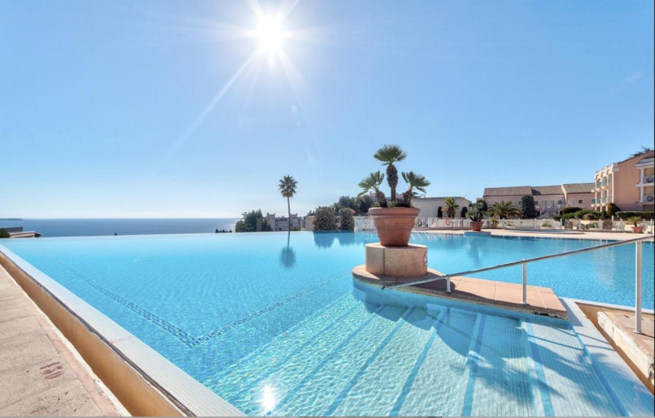 Appt Vue Mer Exceptionnelle Sur Baie De Cannes Exterior foto