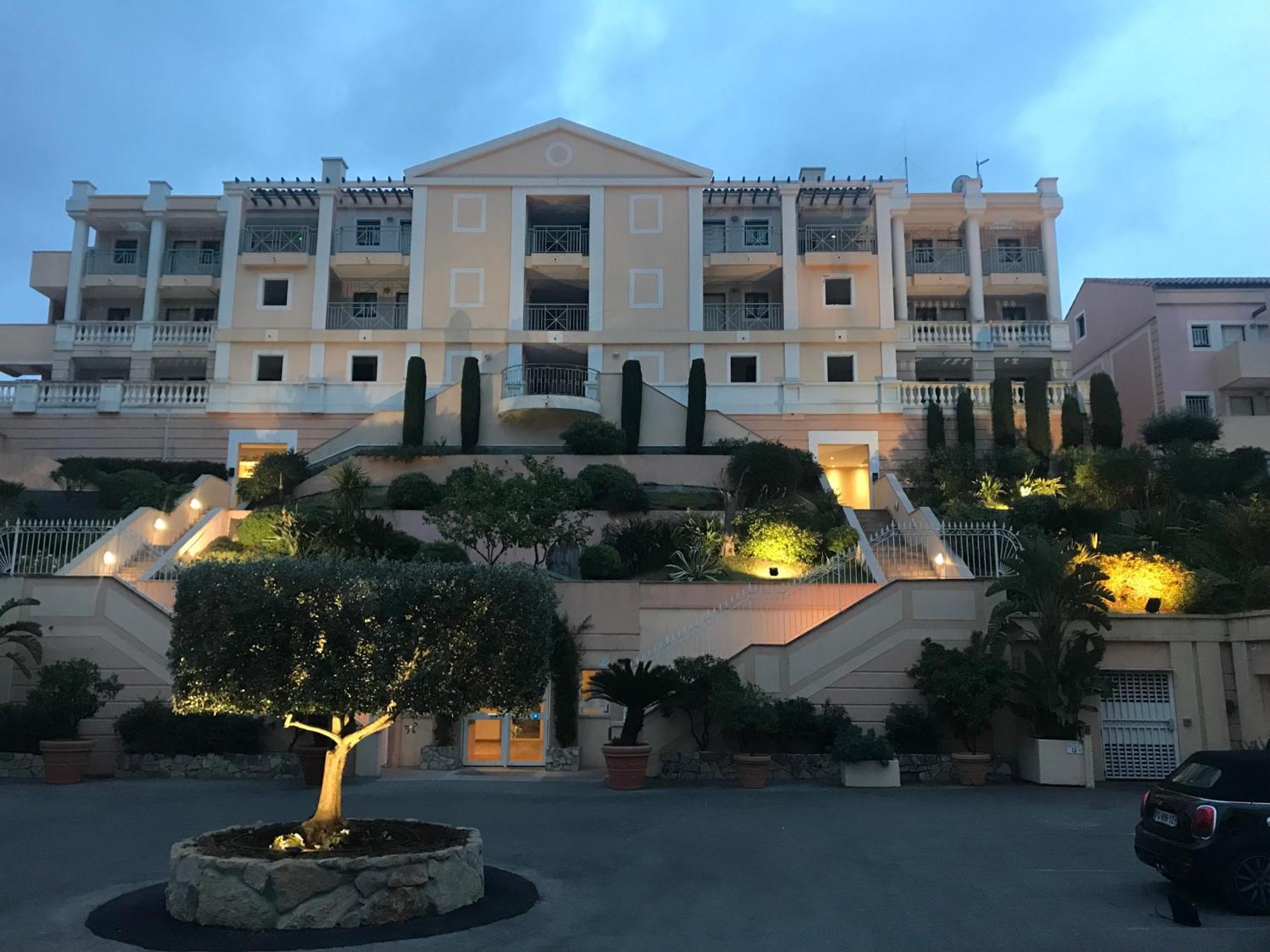 Appt Vue Mer Exceptionnelle Sur Baie De Cannes Exterior foto